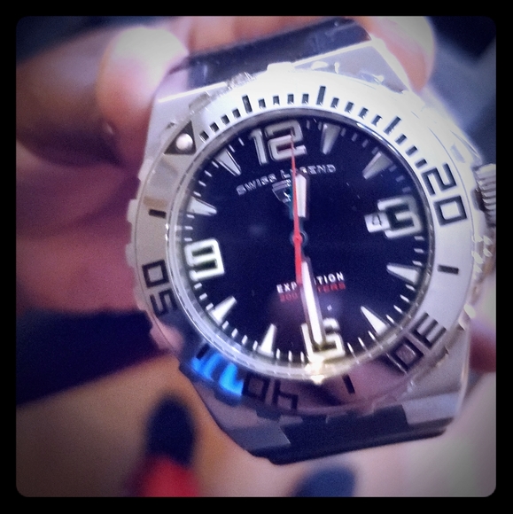 Swiss Legend - Picture 1 of 2